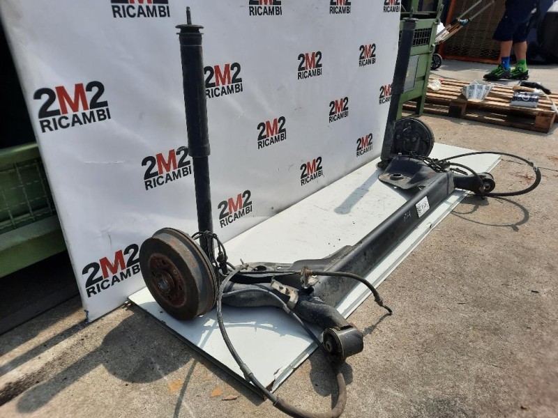 Assale POST 421100H010 PONTE Toyota AYGO I 2005