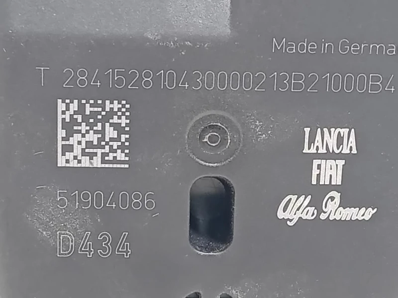 Sensore Radar Distronic ACC 51904086 Fiat 500L 2013