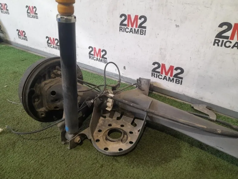 Assale POST 421100D310 Toyota Yaris IV 2012