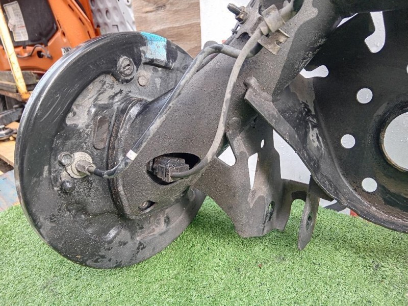 Assale POST 421100D310 Toyota Yaris IV 2012