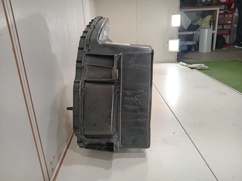 Serbatoio Adblue 4077103AD Audi A4 8W5 Avant 2015