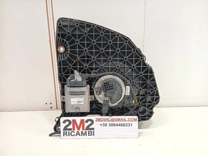 Serbatoio Adblue 4077103AD Audi A4 8W5 Avant 2015