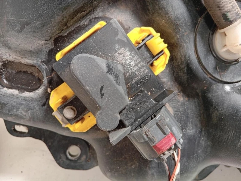 Serbatoio Adblue GK21-5J228-XX Ford Transit V 2011