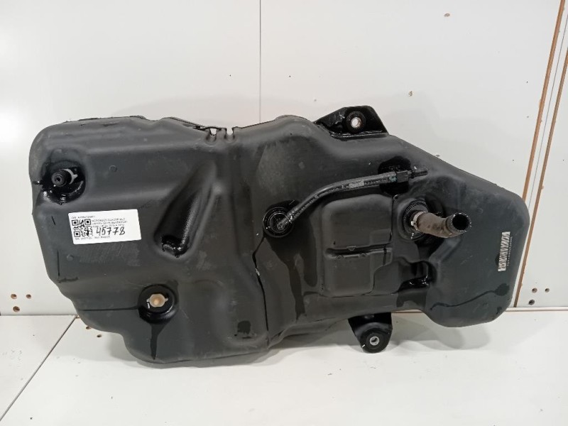 Serbatoio Adblue A1664704401 Mercedes Classe GLE W166 2015