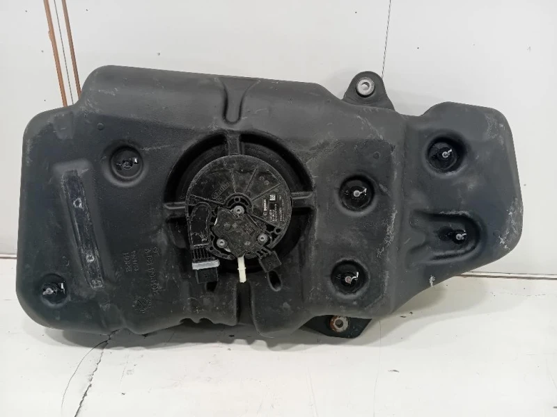 Serbatoio Adblue A1664704401 Mercedes Classe GLE W166 2015