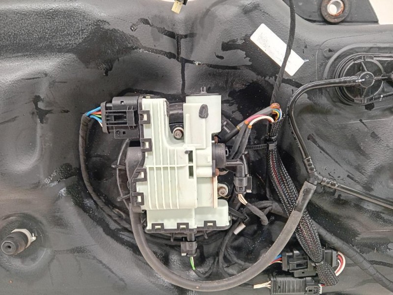 Serbatoio Adblue A1664703901 Mercedes Classe ML W166 2012