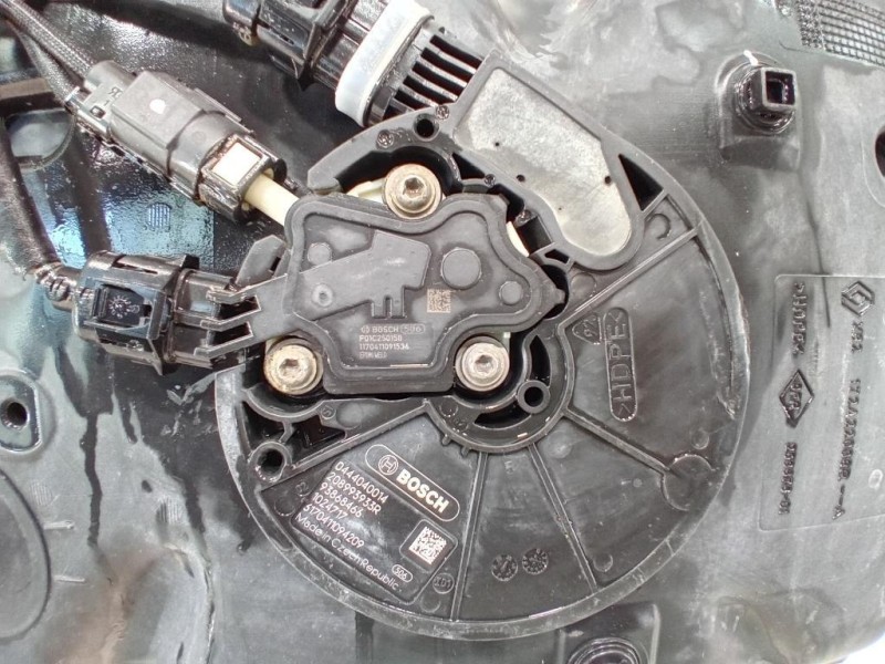 Serbatoio Adblue 172A2 2038 R Opel Movano B 2010