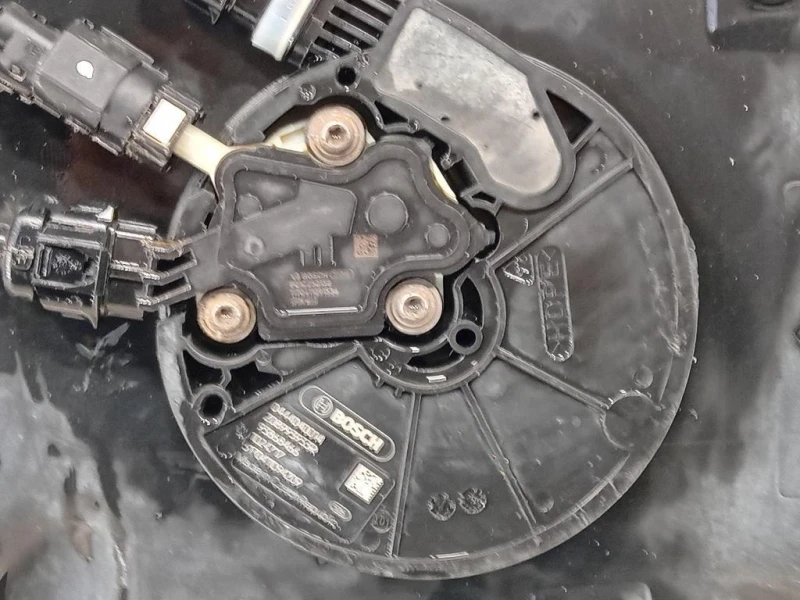 Serbatoio Adblue 172A2 2038 R Opel Movano B 2010