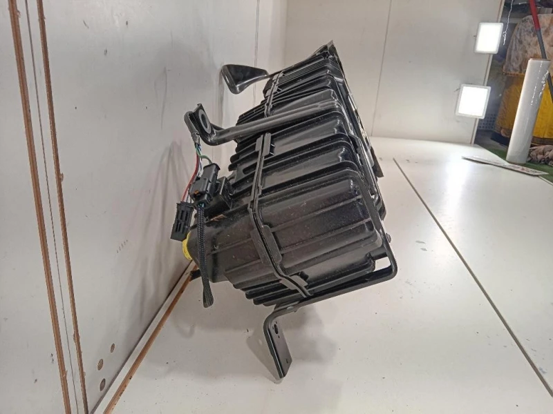 Serbatoio Adblue 9813819480 Peugeot 5008 II 2017