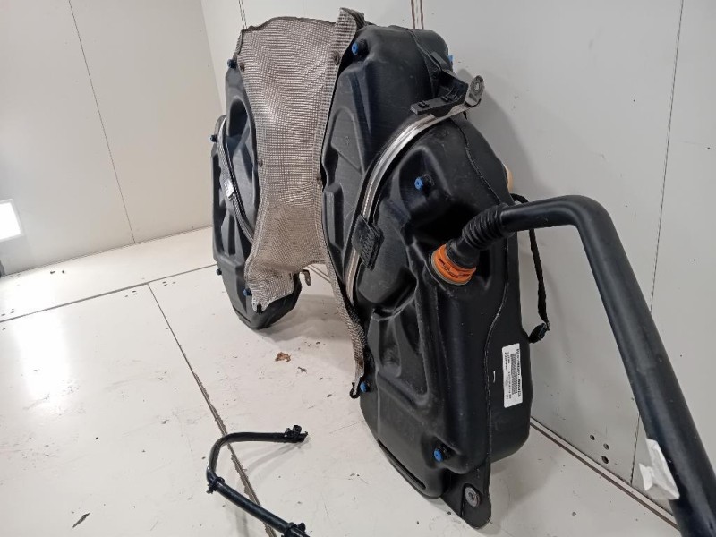 Serbatoio Carburante A1664710101 Mercedes Classe GLE W166 2015