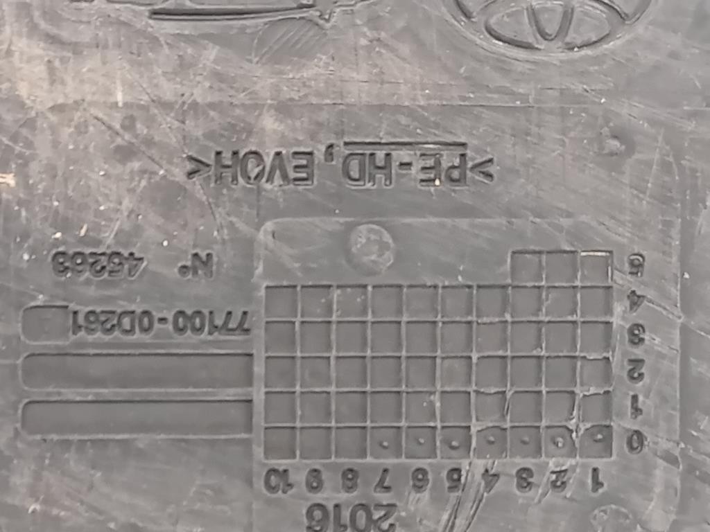 Serbatoio Carburante 77100-0D231 Toyota Yaris IV 2014