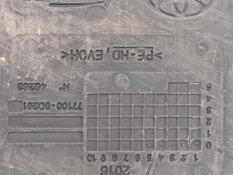 Serbatoio Carburante 77100-0D231 Toyota Yaris IV 2014