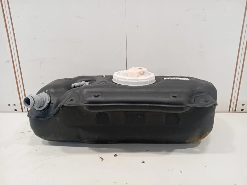 Serbatoio Carburante 77100-0D231 Toyota Yaris IV 2014