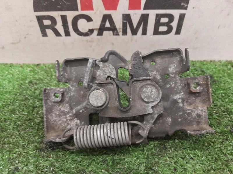 Serratura Cofano ANT GJ6A56620E Mazda 6 I 2003