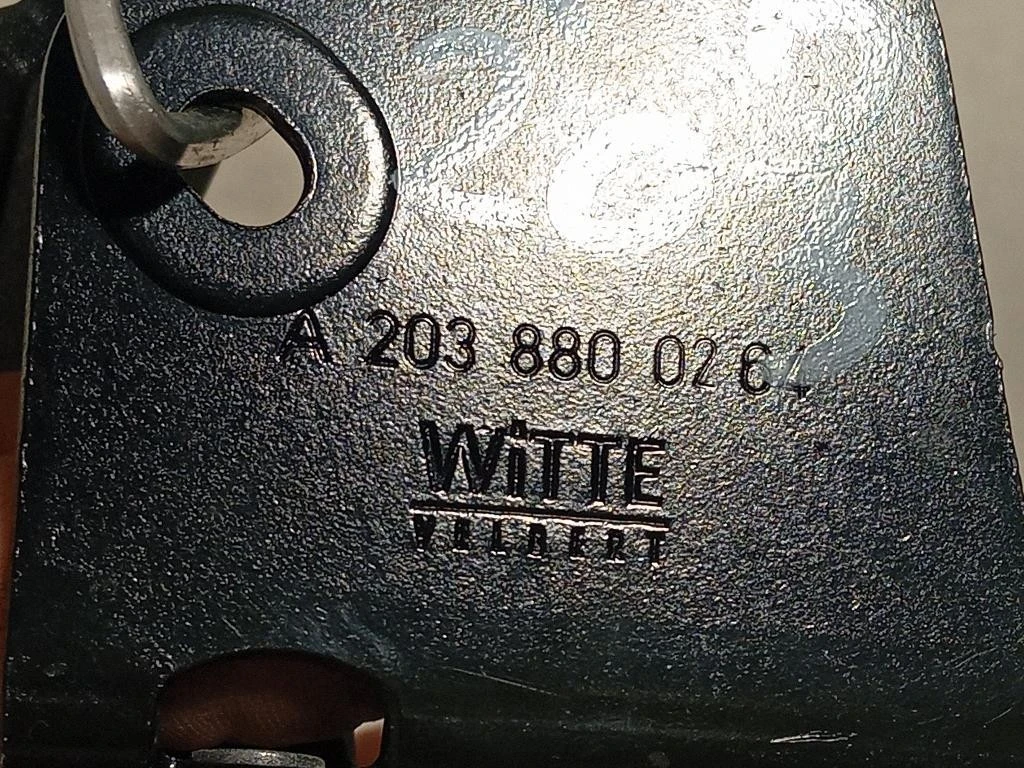 Serratura Cofano ANT A2038800264 Mercedes Classe C W203 2000