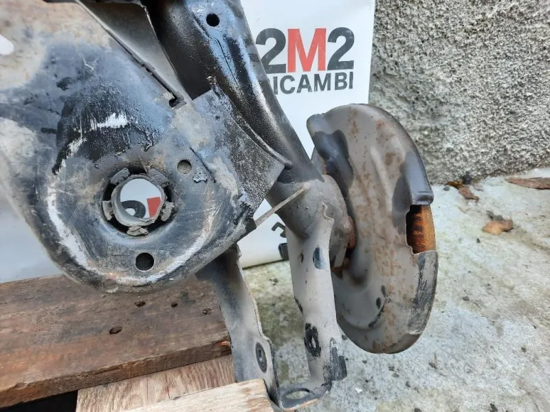 Assale POST 5Q0501049BJ Volkswagen GOLF VII 2017