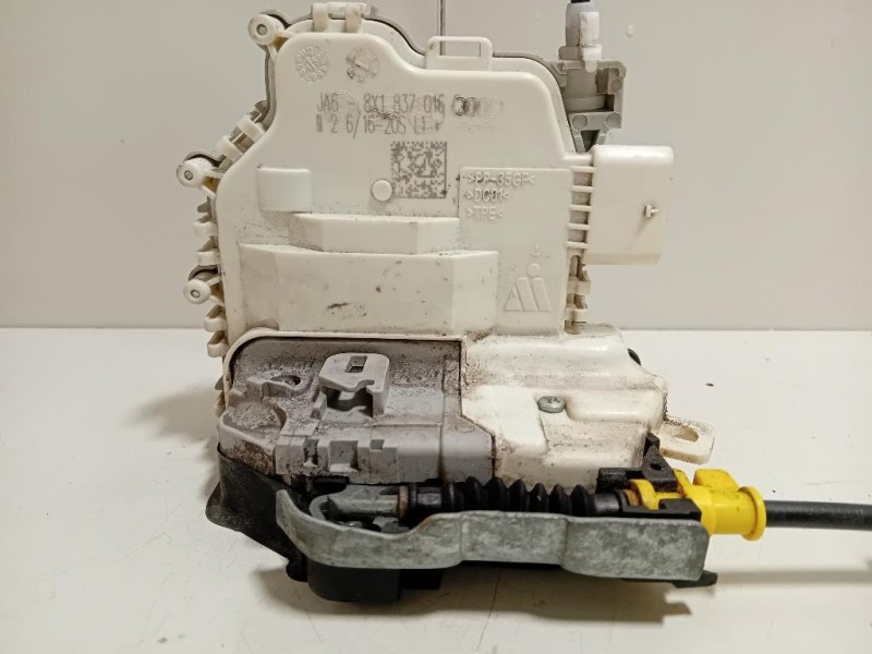 Serratura Porta ANT DX 8X1 837 026 Audi A4 8W5 Avant 2015
