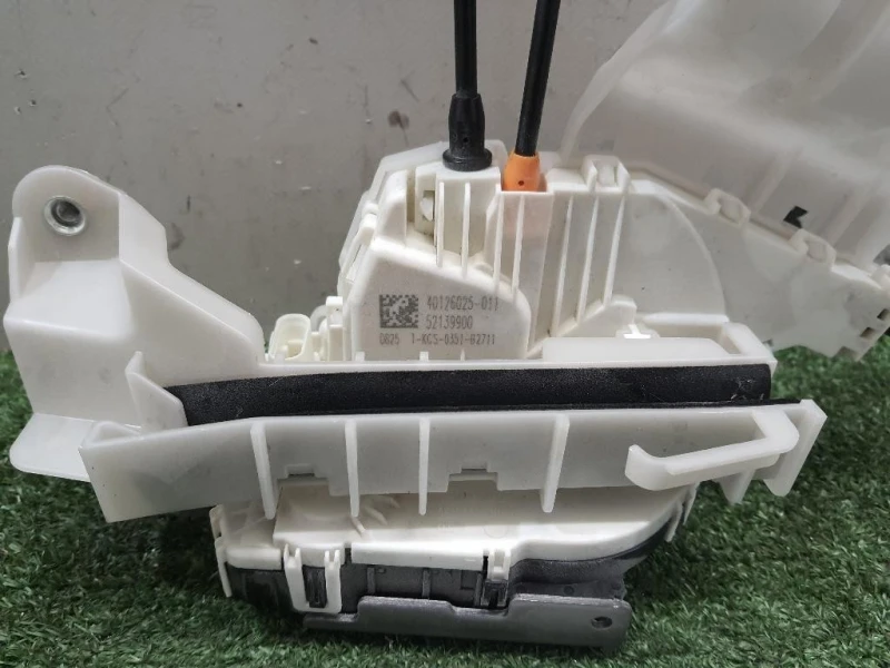 Serratura Porta ANT DX 52139900 Fiat 500X 2018