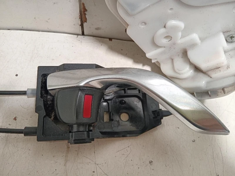 Serratura Porta ANT DX SERRATURA PORTA ANT DX Mazda CX5 II 2017
