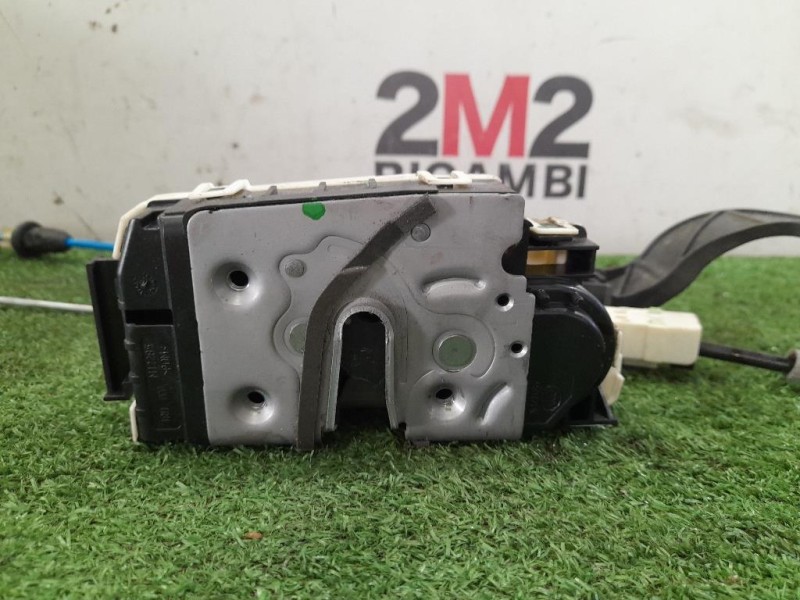 Serratura Porta ANT DX A1667200435 Mercedes Classe B W246 2012