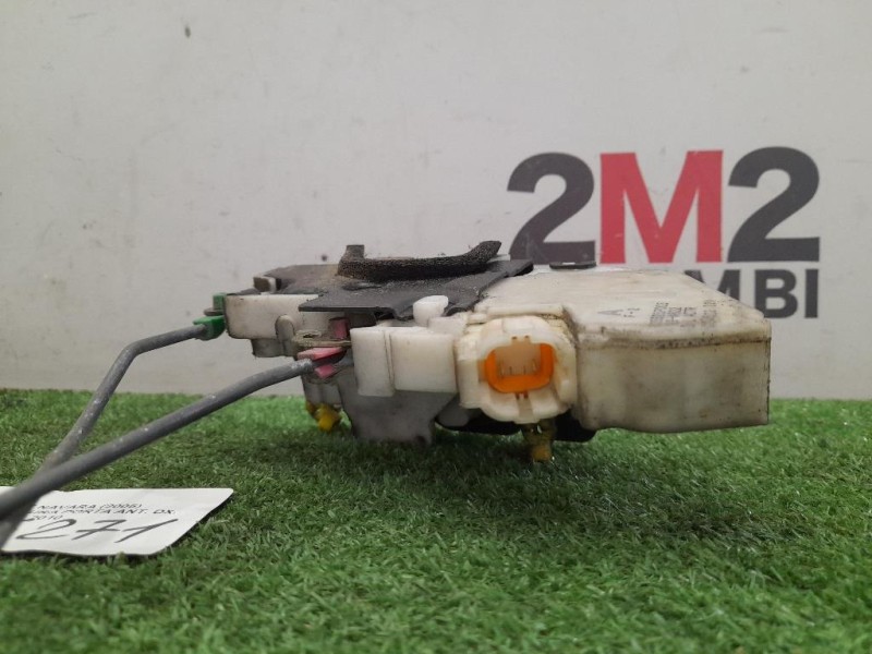 Serratura Porta ANT DX 805525P003 Nissan Navara 2005