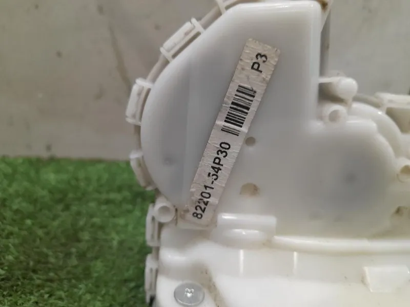 Serratura Porta ANT DX 8220154P30 Suzuki Vitara II 2015