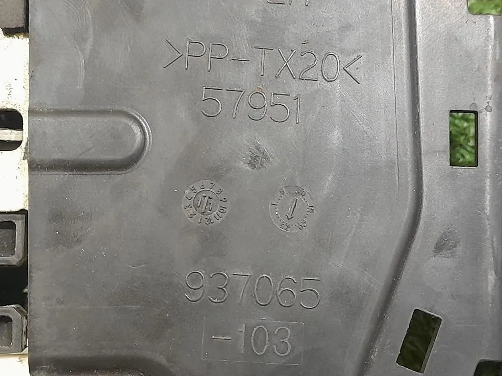 Serratura Porta ANT SX 937065103 Fiat Freemont 2011