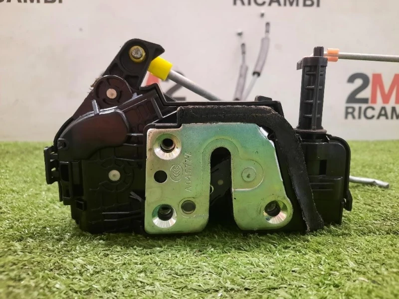 Serratura Porta ANT SX 813102K030 Kia SOUL I 2011