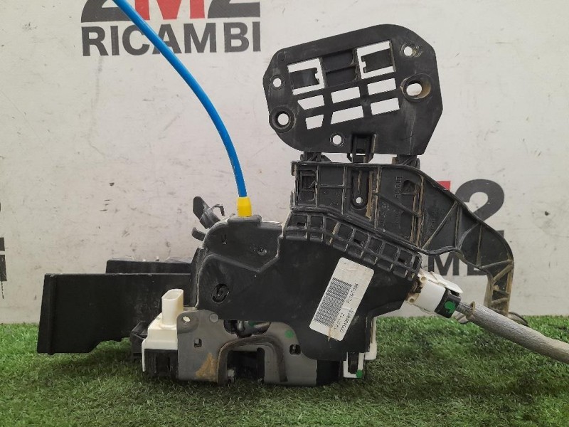 Serratura Porta ANT SX A1667200135 Mercedes Classe B W246 2012