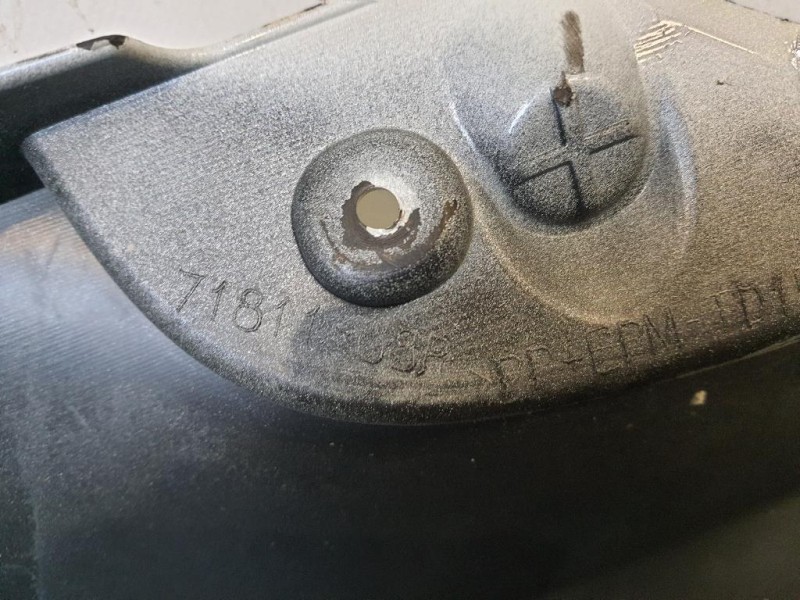 Paraurti POST 7181168R Suzuki Swift VI 2017