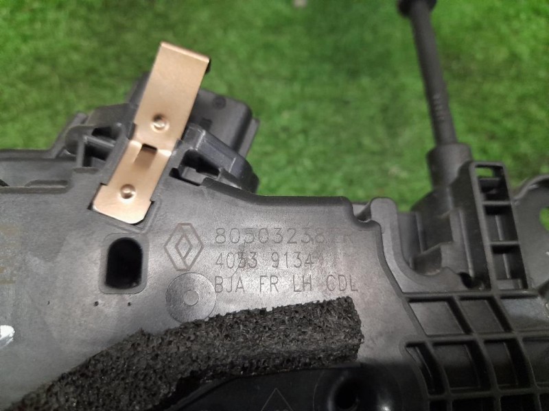 Serratura Porta ANT SX 805032387R Renault CLIO V 2019