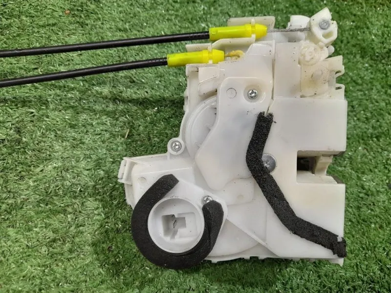 Serratura Porta INF POST DX SERRATURA PORTA POST SX Suzuki Vitara II 2015