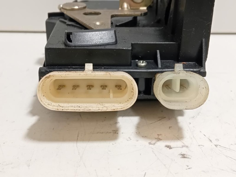 Serratura Porta POST DX 82487456 Lancia Kappa 1995