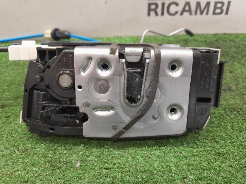 Serratura Porta POST DX A2047303635 Mercedes Classe A W176 2015