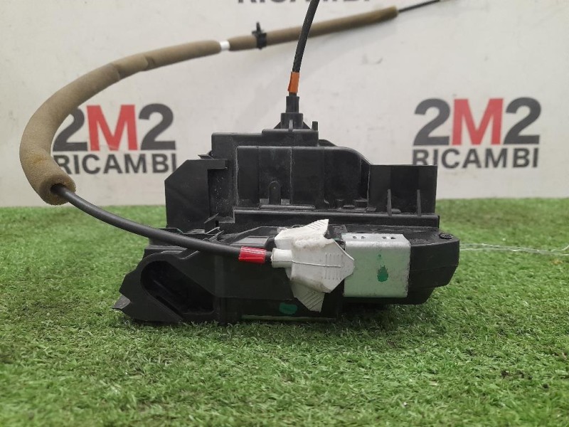 Serratura Porta POST DX Nissan Qashqai II 2017