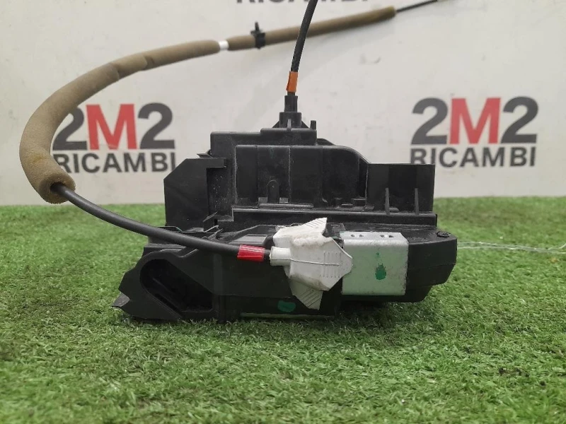 Serratura Porta POST DX Nissan Qashqai II 2017