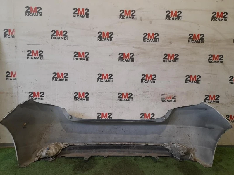 Paraurti POST Toyota Yaris IV 2012