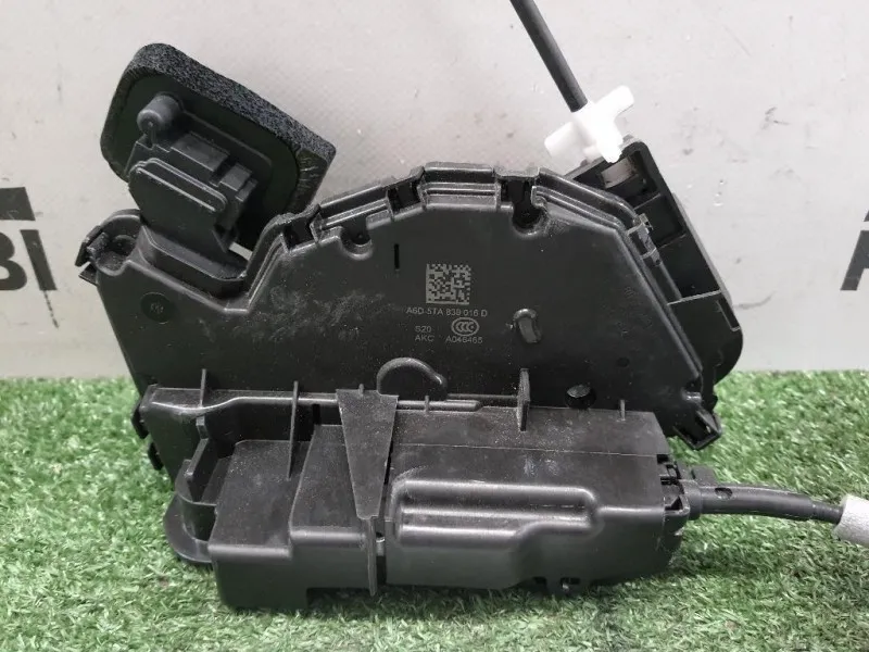 Serratura Porta POST DX 5TA839016D Skoda Fabia NJ3 2014