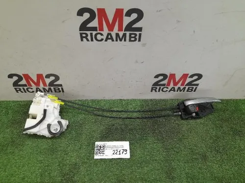 Serratura Porta POST DX 8230154P01 Suzuki Vitara II 2015