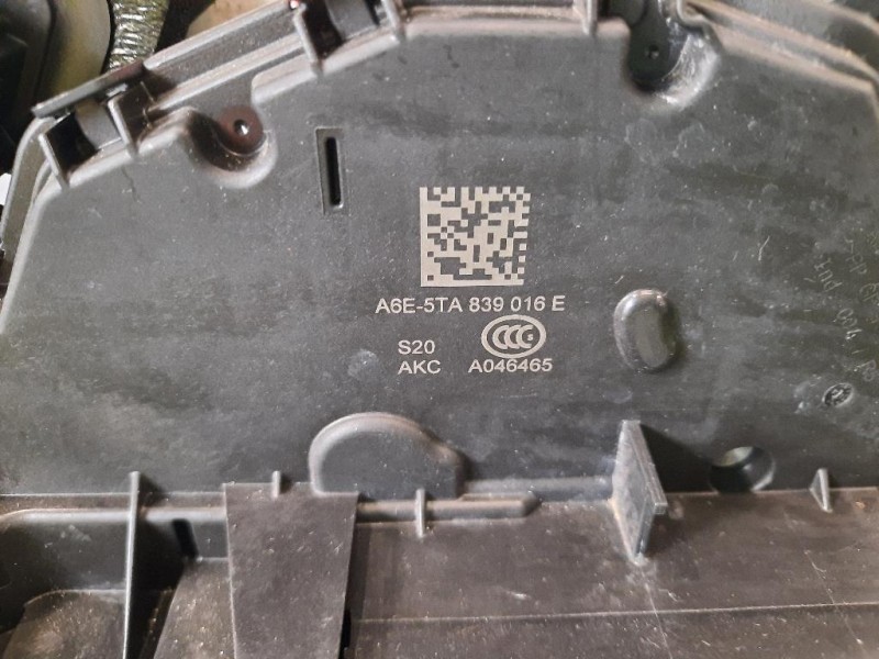 Serratura Porta POST DX 5TA839016E Volkswagen T-roc 2017