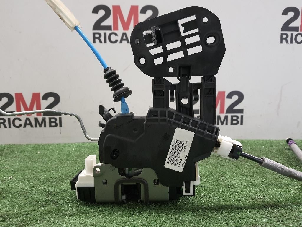 Serratura Porta POST SX A2047302735 Mercedes Classe B W246 2012