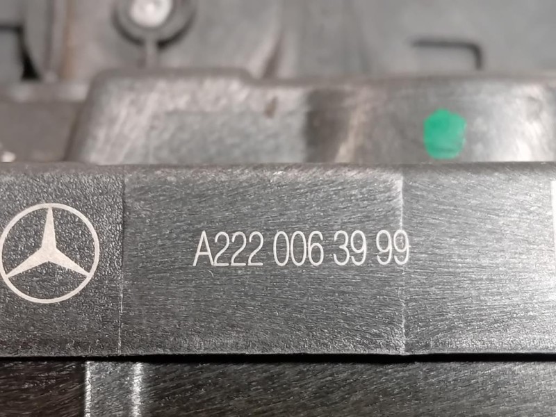 Serratura Porta POST SX A0997309600 Mercedes Classe C W205 2014