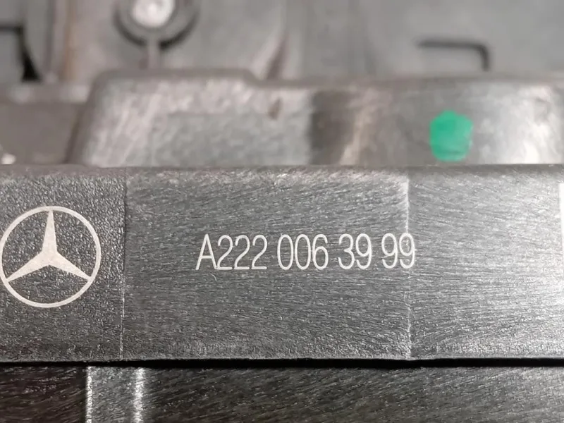 Serratura Porta POST SX A0997309600 Mercedes Classe C W205 2014