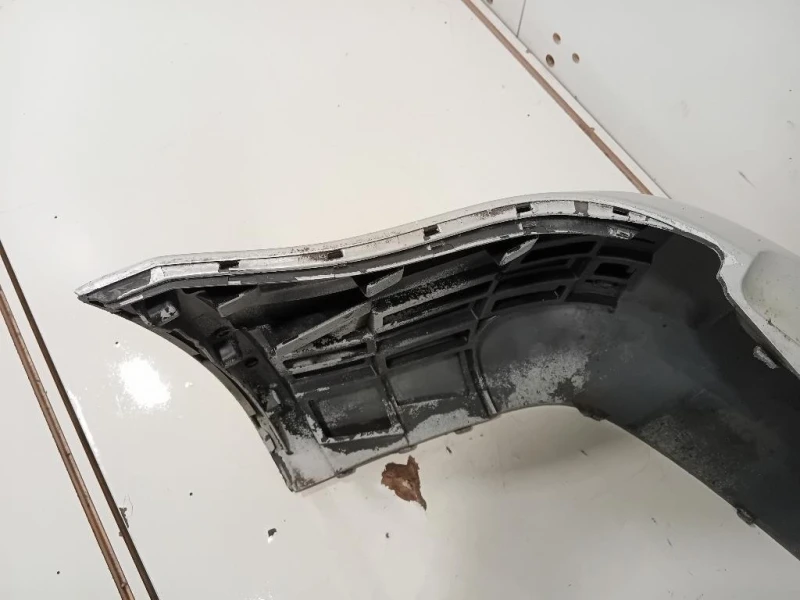 Paraurti POST 2K0807378 Volkswagen Caddy III 2004