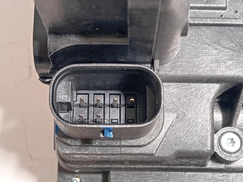 Serratura Porta POST SX A2220064099 Mercedes Classe GLE W166 2015