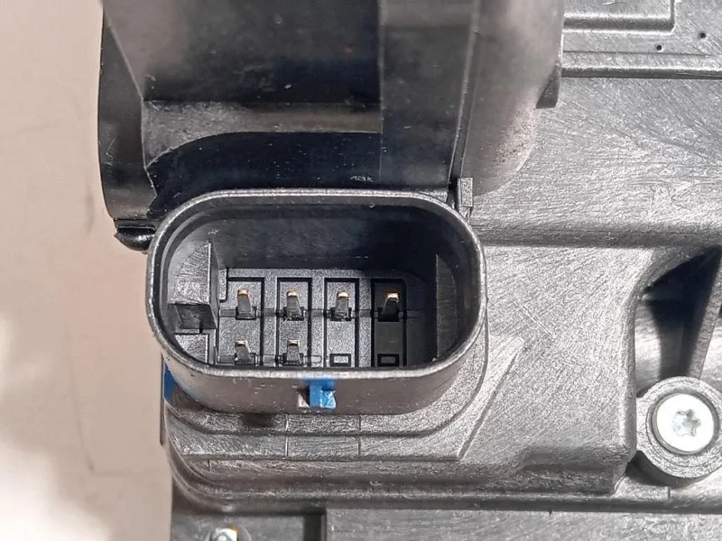 Serratura Porta POST SX A2220064099 Mercedes Classe GLE W166 2015