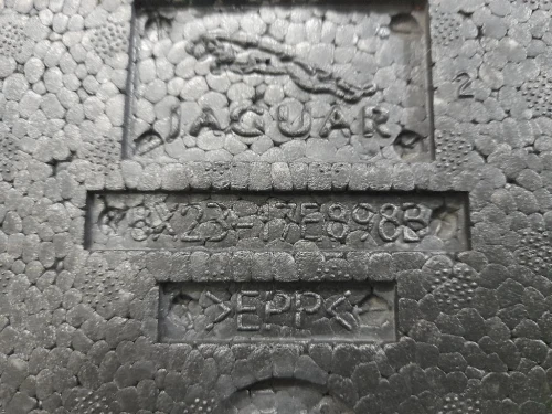 Assorbitore Paraurti ANT 8X2317E898B Jaguar XF I 2008