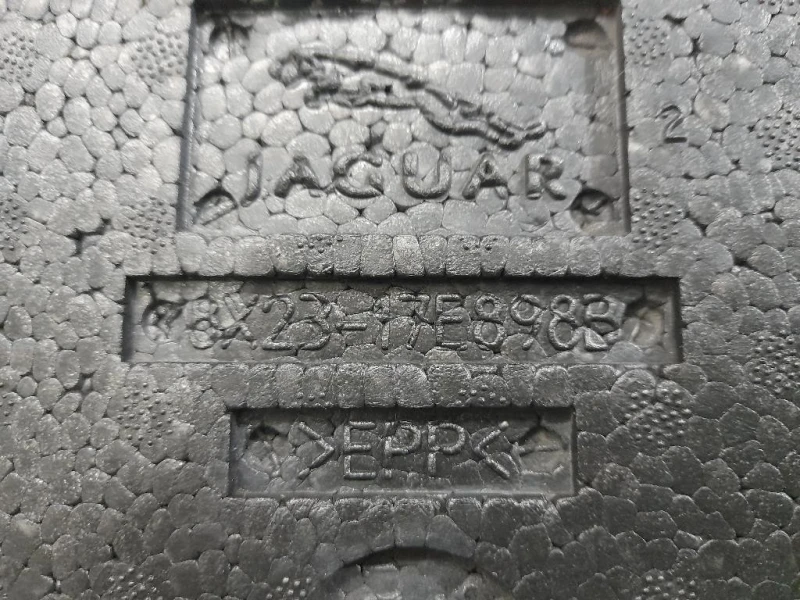 Assorbitore Paraurti ANT 8X2317E898B Jaguar XF I 2008