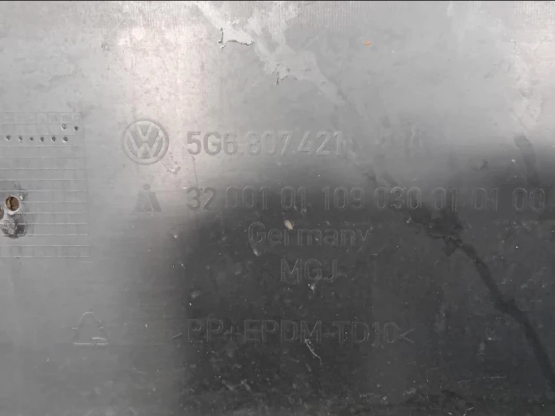 Paraurti POST 5G6 807 421 Volkswagen GOLF VII 2013