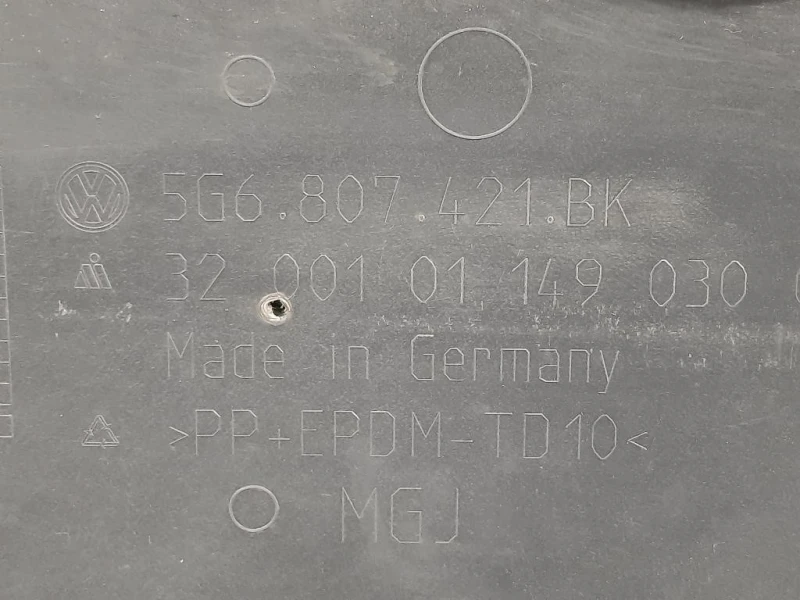 Paraurti POST 5G6 807 421 BK Volkswagen GOLF VII 2017